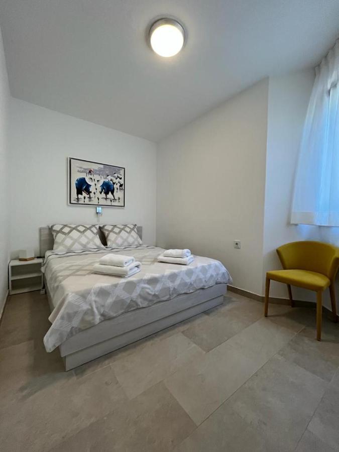 Apartments House Barbara Kornić エクステリア 写真